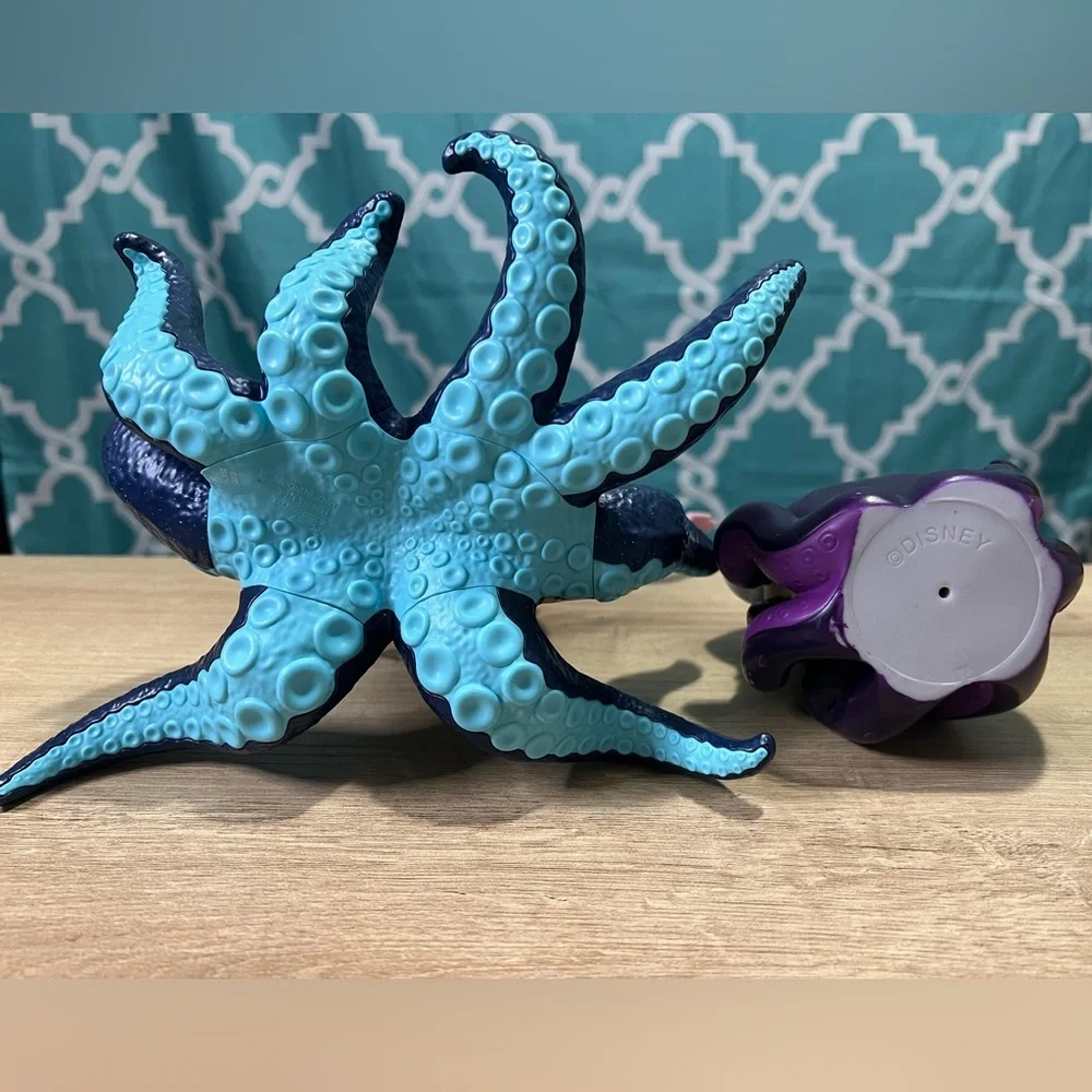 Mattel Disney The Little Mermaid Ursula Fashion Doll/Figurine - Picture 3 of 7